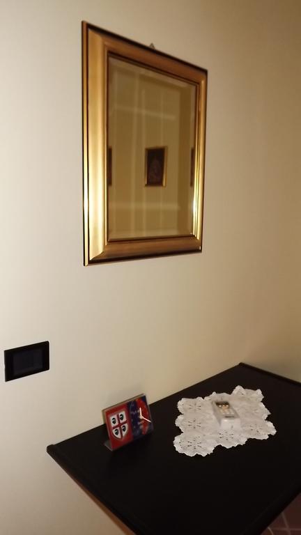B&B I Tre Nuraghi มาโกแมร์ ภายนอก รูปภาพ